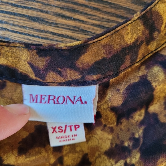 Merona Lightweight Printed 1/2 Button Down Blouse Top Size Women's XS - Picture 9 of 11